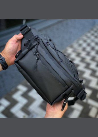 Чоловіча сумка на пояс бананка нагрудна сумка чорна чоловіча через плече TK MK No Brand (304511742)