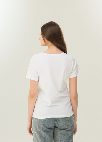 Белая всесезон футболка женская Наталюкс 41-2359