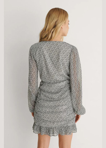 Білий сукня демісезон,білий в чорний візерунок, NA-KD