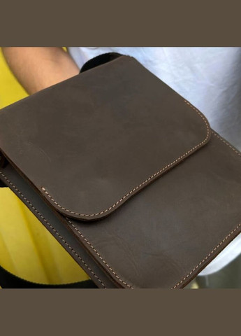 Сумка коричнева через плече чоловіча Майамі, сумка месенджер чоловіча 20*24*4 см з широким ремінцем No Brand (333705227)