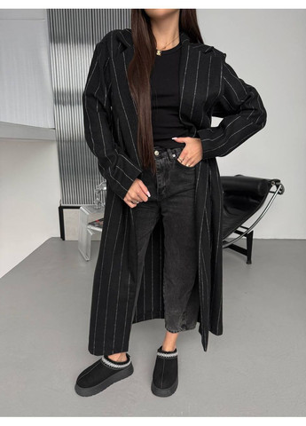 Чорне демісезонне Жіноче кашемірове пальто в смужку на запах MonCher