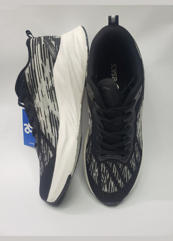 Черные легкие летние кроссовки Asics NOVABLAST 3