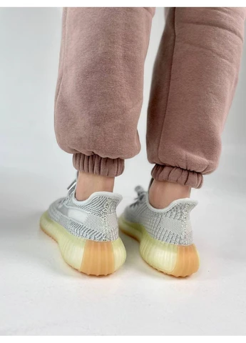 КРОССОВКИ ЖЕНСКИЕ ADIDAS YEEZY BOOST 350 V2 YESHAYA FULL REFLECTIVE АДИДАС ИЗИ БУСТ No Brand комбинированные демисезоны (392020778)