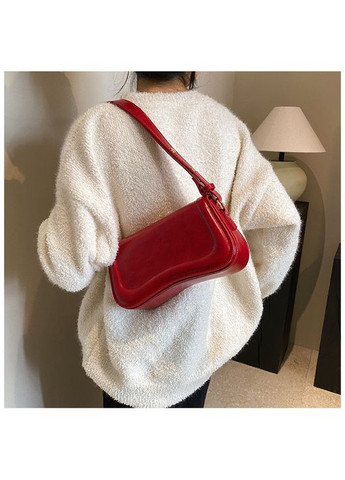 Сумка багет червоного кольору з еко шкіри з регульованим ременем у стилі jw pei No Brand (362588246)