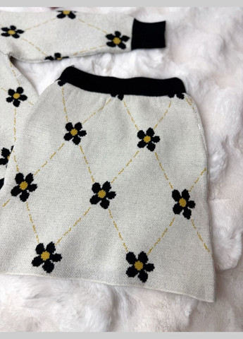 Комбинированный демисезонный комплект для девочки с юбочкой вязаный 10680 No Brand