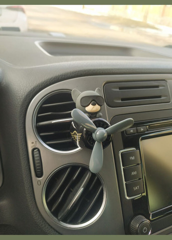 Автомобильный Ароматизатор Котенок Пилот беж многоразовый на пружине Pilot (322463286)