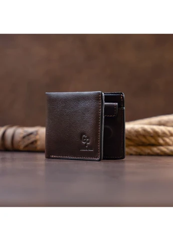 Строгое портмоне в гладкой коже на магнитах Коричневое 11х8,9х1 см Grande Pelle (391300373)