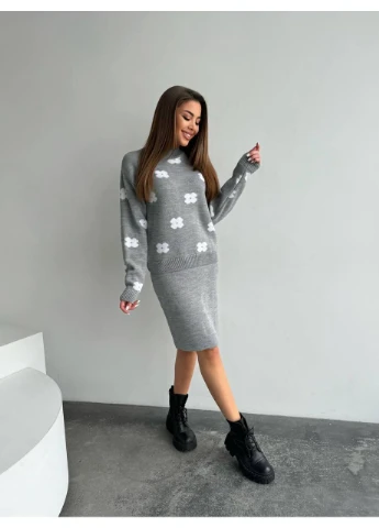 Женский базовый вязаный костюм-двойка. No Brand (370149074)