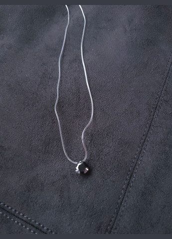 Кулон черный камушек на леске-резинке с тройным креплением No Brand (296809044)