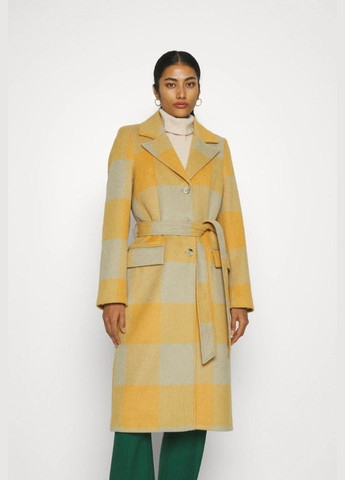 Оранжевое демисезонное Пальто женское Bruuns Bazaar