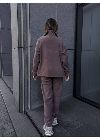 Женский теплый костюм на змейке коричневого цвета 35121 No Brand (362892959)