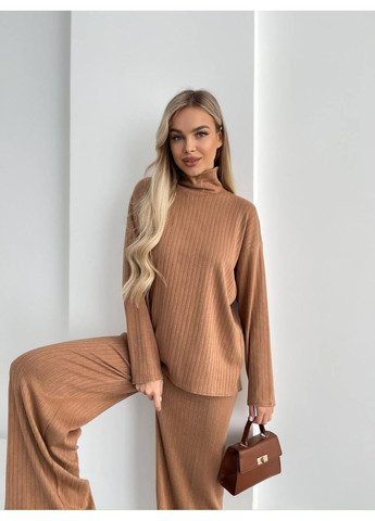 Жіночий трикотажний костюм в рубчик No Brand Б1466-073/2 (365815371)