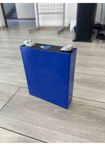 Акумуляторна батарея призматична LiFePO4 LFP230 3.2V 230Ah Eve (370258319)