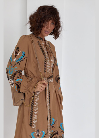 Коричневий зимній жіноча вишита сукня жито коричнева ESQ 4515