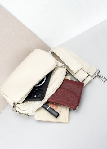 Сумка жіноча шкіряна через плече 03283 на 2 відділи бежева Virginia Conti (300286962)