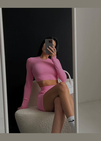 Летний костюм двойка цвета барби для активного отдыха повседневной жизни, топ+велосипедки No Brand 1300-4 (327373349)