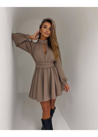 Бежева сукня 330 софт,романтична з вирізом,повітряні рукава Україна