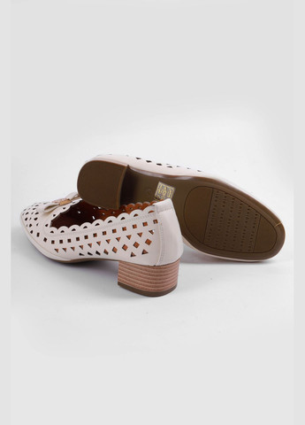 Туфлі жіночі бежевого кольору Let's Shop (293476679)
