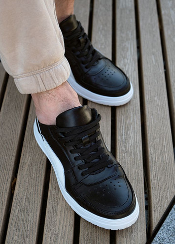 Черные демисезонные мужские кроссовки из натуральной кожи черного цвета 35544 No Brand