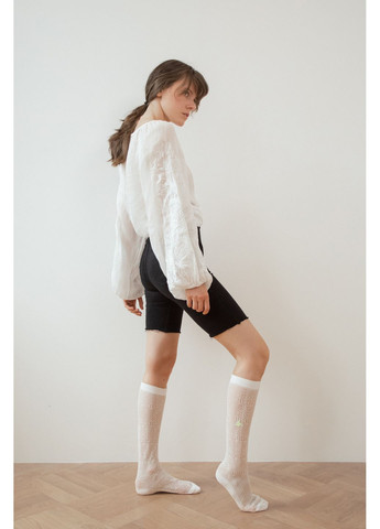 Вишита блузка за мотивами традиційної сорочки "Гранатова лоза"(білий орнамент) Gaptuvalnya (350313710)