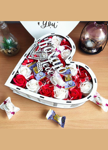 Бокс у формі серця з цукерками 101 причиною «Чому я тебе кохаю» і троянд для дівчини (ar154) No Brand (317171294)