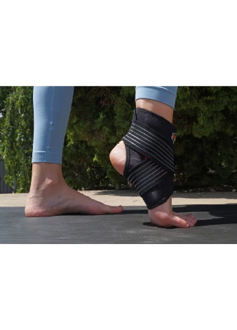 Бандаж на гомілкостоп PS-6013 Neo Knee Support Black/Red (1шт.) Power System (398263677)