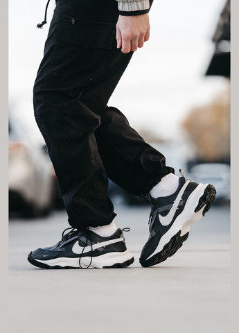 Черные всесезонные кроссовки мужские nike tc 7900 black white | найк тс 7900 черные белые No Brand