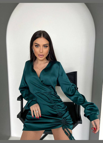 Зеленое праздничный платье из атласной ткани с кулиской колокол No Brand однотонное