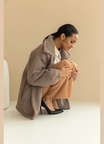 Коричневая демисезонная шуба Seventeen