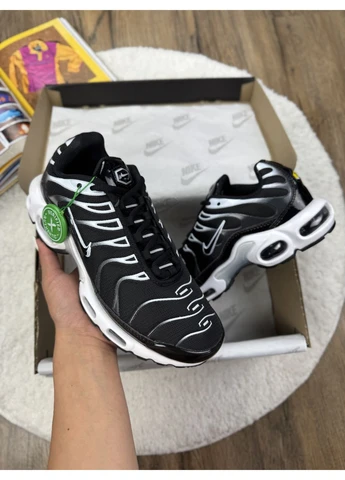 Белые летние кроссовки nike air max tn plus black white найк аир макс тн плюс No Brand