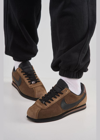 Коричневі всесезонні кросівки Vakko