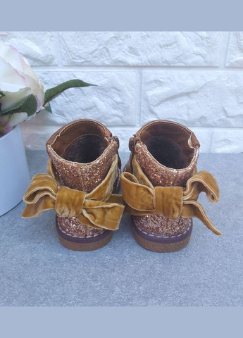 Черевички для дівчинки Clibee (302748613)