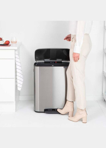 Мусорное ведро Bo Pedal Bin 60 л 211324 Brabantia (317303422)