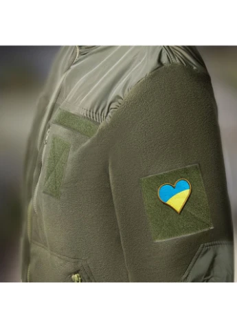 Шеврон 2 шт на липучке Флаг Украины Сердце, вышитый патч 6х6,5 см нашивка вышитый патч IDEIA (386250538)