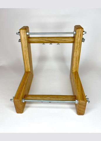 Верстат для бісероплетіння Станок дерев'яний з різьбовою шпилькою для чіткої фіксації Коричневий 20 см х 20 см х 22 см Finding (316918030)