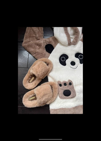 Бежевые тапочки Motivo