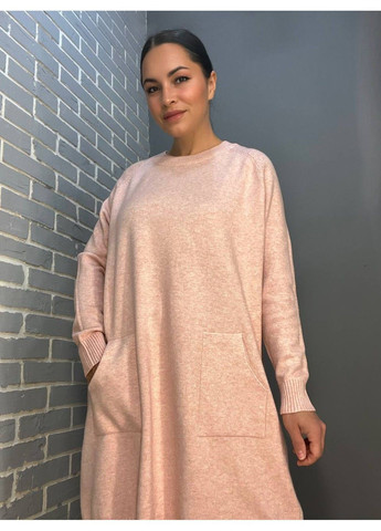 Рожева ділова сукня жіноча les etoiles claires 8198 светр оверсайз з кишенями середня довжина one size No Brand