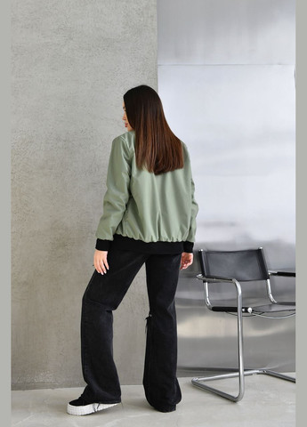 Оливкова женская куртка бомбер цвет олива р.48/50 450748 New Trend