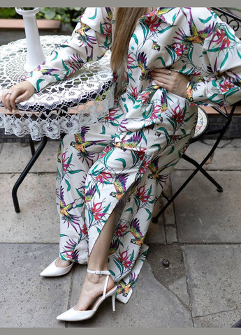 Элегантный женский костюм двойка свободного кроя Avanti (334676824)