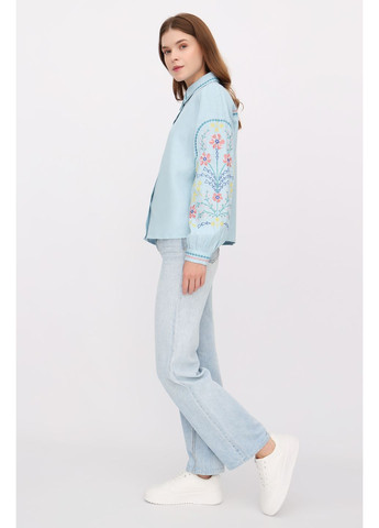 Голубая женская льняная рубашка-вышиванка с воротником и вышитыми цветами рукавами зозуля. белый, р.50, код 9489/50/101 ГАЛЕРЕЯ ЛЬОНУ