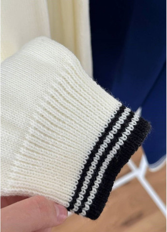 Костюм со свитером поло а юбкой плиссе, молочный No Brand Вʼязаний костюм (365750934)