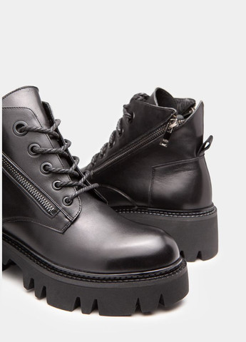 Осенние демисезонные кожаные женские ботинки Davis