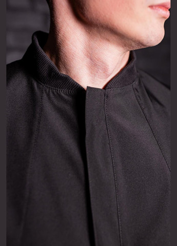 Черная демисезонная ветровка No Brand