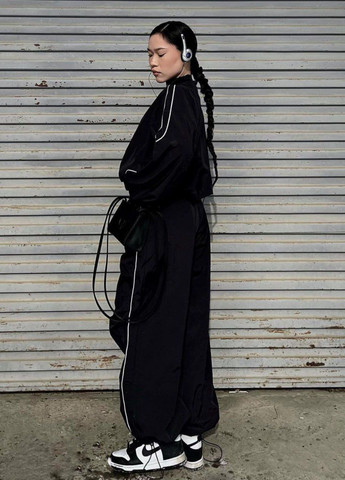 Костюм вітровка та штани на затяжках Allthings (322670016)