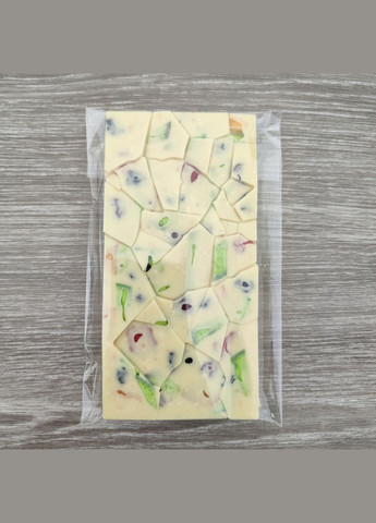 Белый шоколад Velvet 33,1% с миндальными хлопьями, банановыми чипсами и сухофруктами манго вишни клюквы МЕД ПОШТОЮ (338433341)