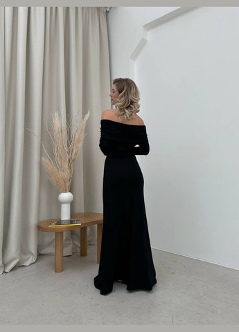 Черное вечернее платье макси с открытыми плечами колокол No Brand однотонное