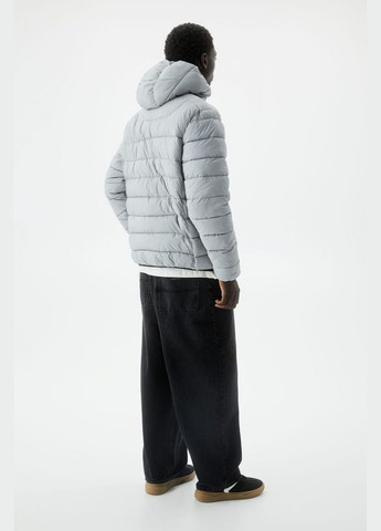 Серая зимняя куртка Pull & Bear зимова 8710515 lt grey