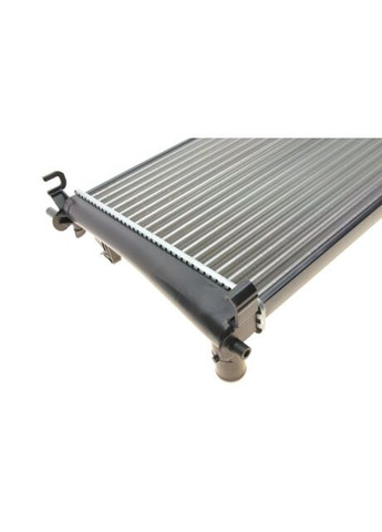 Радіатор охолодження двигуна FIESTA5/FUSION 14/6 MT 02 ( ) 18002325 Van Wezel (366114043)