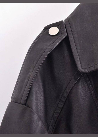 Чорна укорочена куртка з поясом Fashion