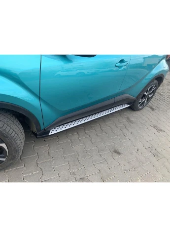 Бокові пороги Оригінал V1 (2 шт., алюм.) для Toyota C-HR 2016-2023 рр OEM (392199257)
